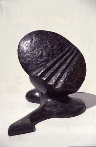 Fotograf: Eget foto
Værk  titel: Kraftcenter 
Værk  type: Skulptur 
Materiale: Bronze 
Færdiggjort: 1996 