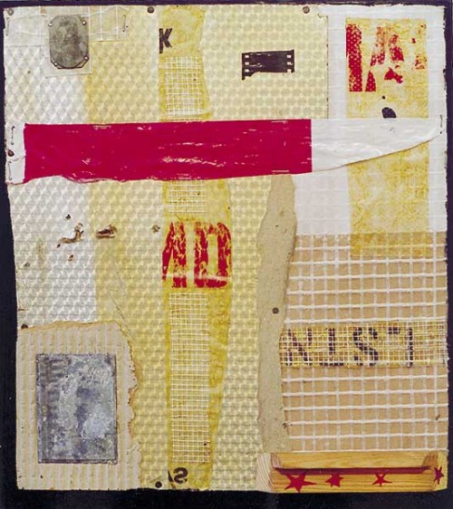 Fotograf: Henrik Lundøe
Værk  titel: Uden titel 
Værk  type: Maleri 
Materiale: Acryl, collage og objekter 
Størrelse: 35 x 31 cm 
Færdiggjort: 2001 