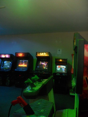 GAMIFICATION-COOL-EMPLOYEE-GAME-ROOM.jpg