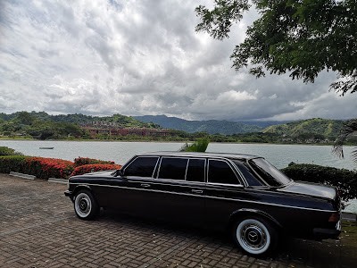 LOS SUENOS RESORT COSTA RICA. 300D MERCEDES LIMOUSINE TOURS