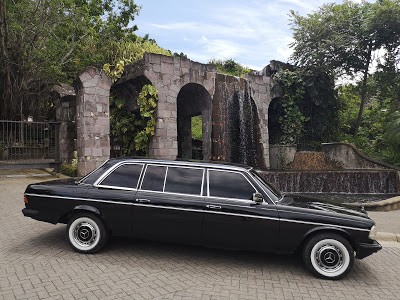 LOS SUENOS WATERFALL COSTA RICA. MERCEDES LIMOUSINE W123